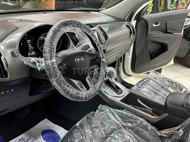 Kia Sportage-21