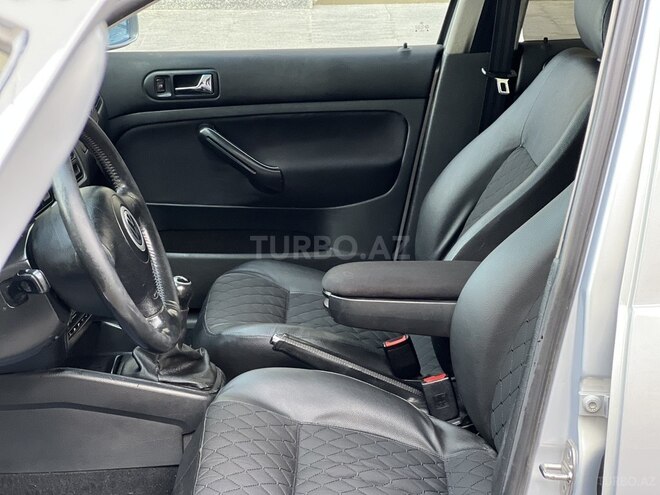 Volkswagen Golf 1998, 291,013 km - 1.6 l - Gəncə