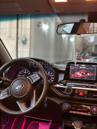Kia Cerato 2019, 130,000 km - 2.0 l - Bakı