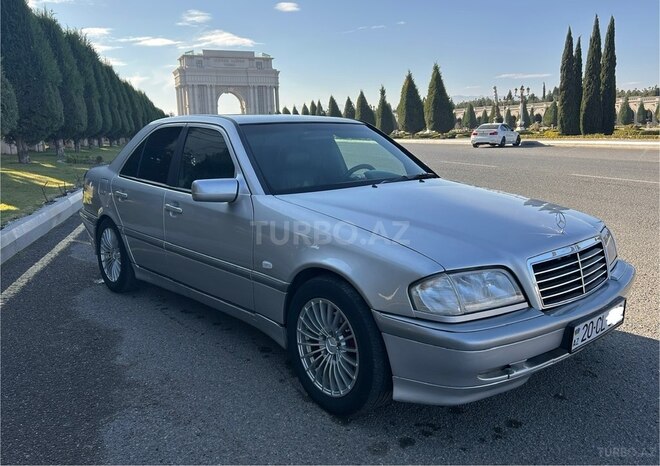 Mercedes C 200 1998, 410,000 km - 2.0 l - Gəncə