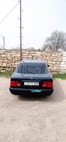 Mercedes E 240 1998, 386,000 km - 2.4 л - Kürdəmir