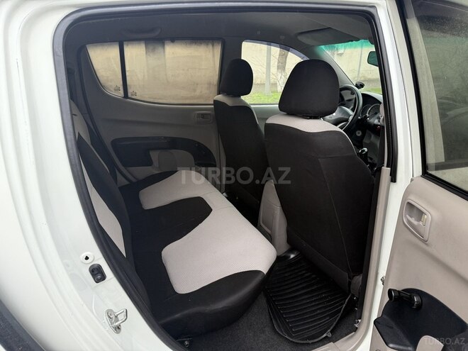 Mitsubishi L200 2014, 193,270 km - 2.5 l - Bakı