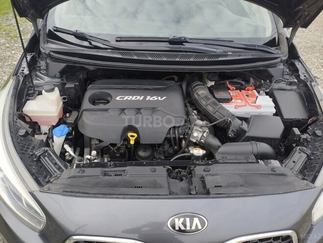 Kia Ceed 2014, 203,882 km - 1.4 l - Salyan
