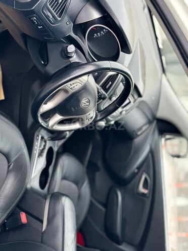 Hyundai ix35 2011, 230,000 km - 2.0 l - Bakı