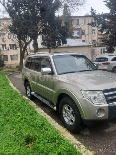 Mitsubishi Pajero 2007, 193,600 km - 3.0 л - Bakı