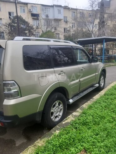 Mitsubishi Pajero 2007, 193,600 km - 3.0 л - Bakı