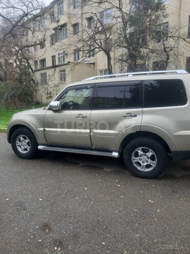 Mitsubishi Pajero 2007, 193,600 km - 3.0 л - Bakı