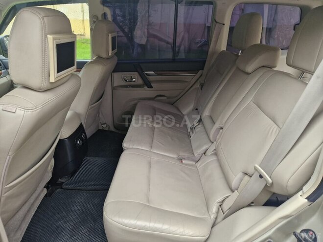 Mitsubishi Pajero 2007, 193,600 km - 3.0 л - Bakı