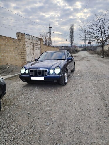Mercedes E 230 1996, 355,555 km - 2.3 л - Şəmkir