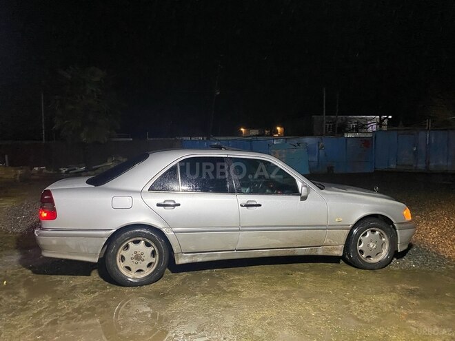 Mercedes C 230 1999, 200,000 km - 2.3 l - Masallı