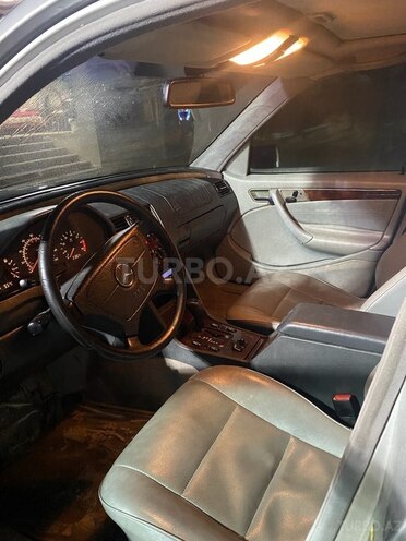 Mercedes C 230 1999, 200,000 km - 2.3 l - Masallı