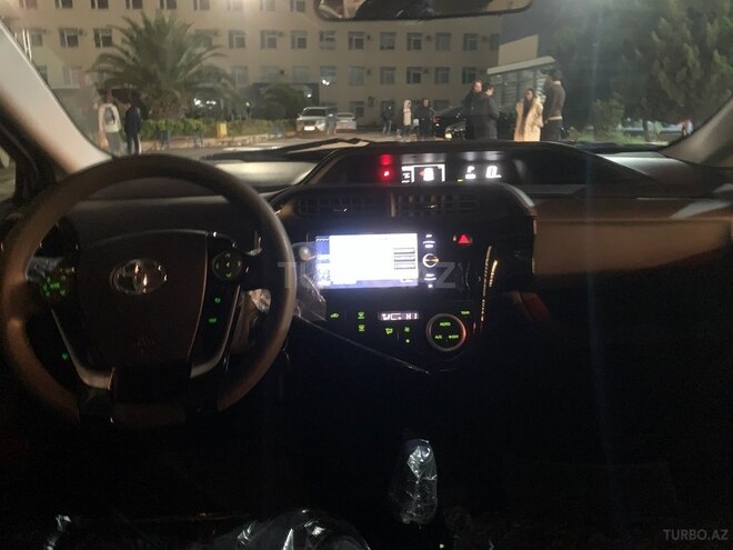 Toyota Aqua 2019, 76,000 km - 1.5 l - Bakı