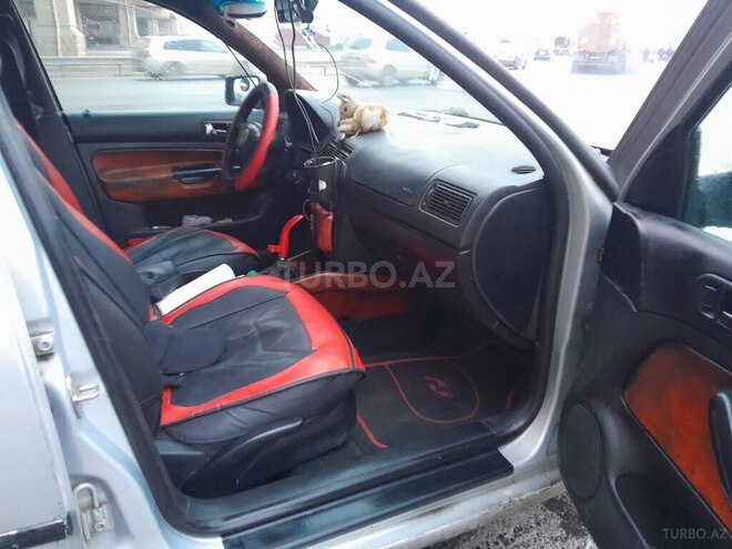 Volkswagen Golf 1998, 123,452 km - 1.6 l - Bakı
