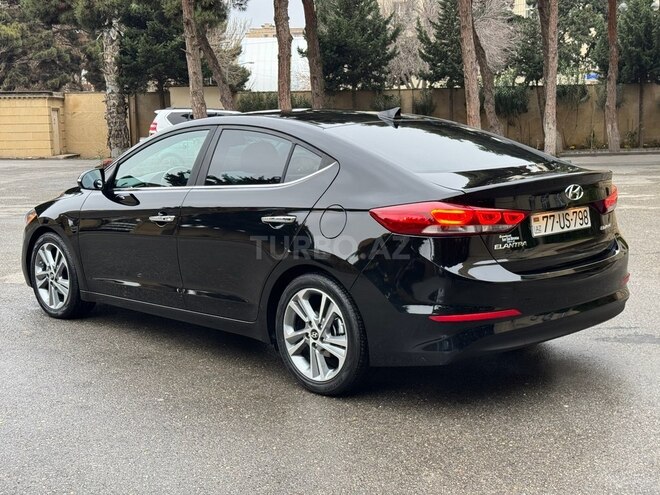 Hyundai Elantra 2016, 103,000 km - 2.0 l - Bakı