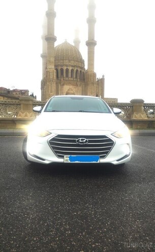Hyundai Elantra 2018, 150,474 km - 2.0 l - Bakı