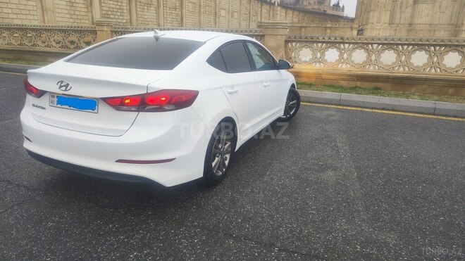 Hyundai Elantra 2018, 150,474 km - 2.0 l - Bakı