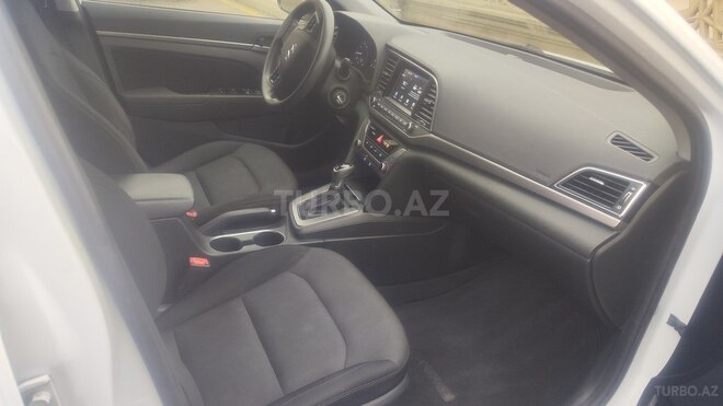 Hyundai Elantra 2018, 150,474 km - 2.0 l - Bakı