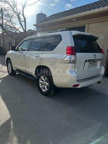 Toyota Land Cruiser Prado 2010, 198,000 km - 2.7 л - Bakı