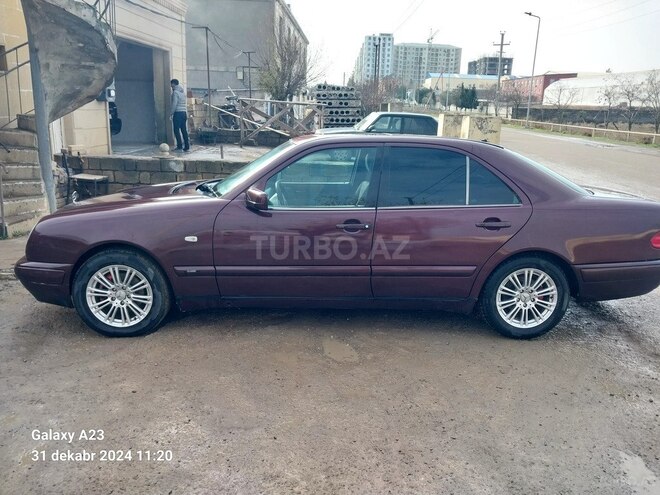 Mercedes E 200 1997, 30,000 km - 2.0 l - Bakı