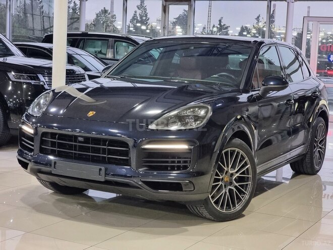 Porsche Cayenne-1