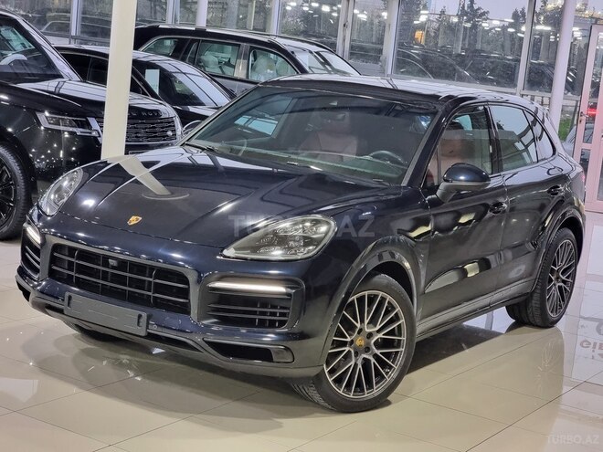 Porsche Cayenne-2