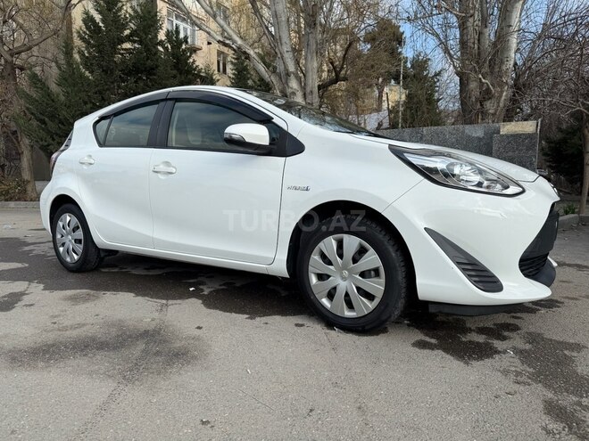 Toyota Aqua 2020, 34,265 km - 1.5 l - Bakı