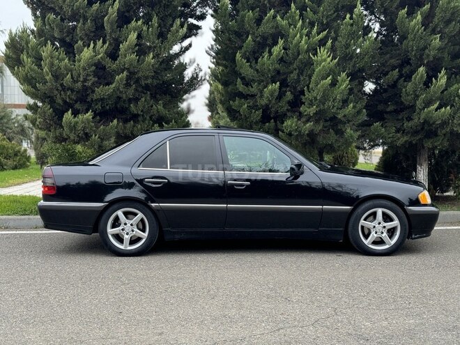Mercedes C 230 1998, 187,000 km - 2.3 l - Saatlı