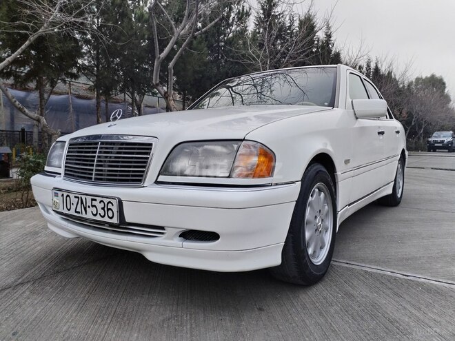 Mercedes C 220 1995, 375,000 km - 2.2 l - Xırdalan