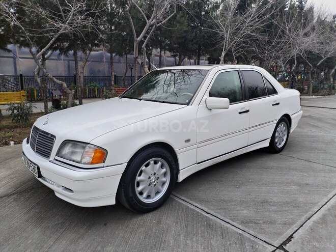 Mercedes C 220 1995, 375,000 km - 2.2 l - Xırdalan