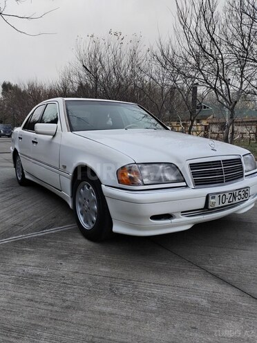 Mercedes C 220 1995, 375,000 km - 2.2 l - Xırdalan