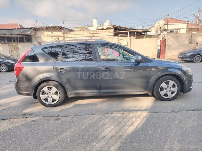 Kia Ceed 2009, 180,000 km - 1.4 л - Lənkəran