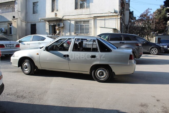 Daewoo Nexia 2009, 220,000 km - 1.5 л - Bakı