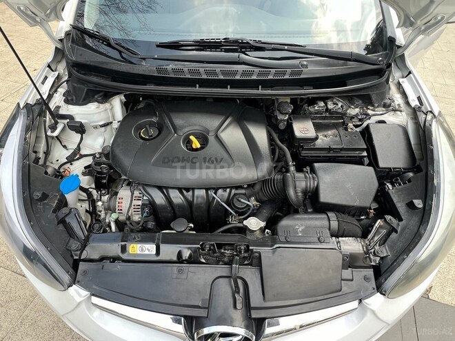 Hyundai Elantra 2015, 243,190 km - 1.8 l - Sumqayıt