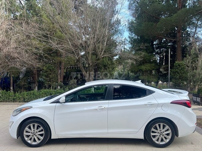 Hyundai Elantra 2015, 243,190 km - 1.8 l - Sumqayıt
