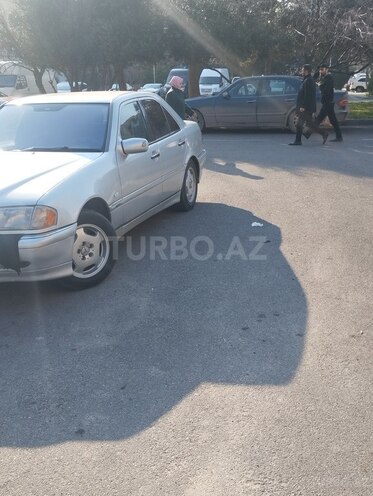 Mercedes C 220 d 1998, 334,000 km - 2.2 л - Bakı