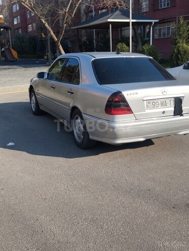 Mercedes C 220 d 1998, 334,000 km - 2.2 л - Bakı
