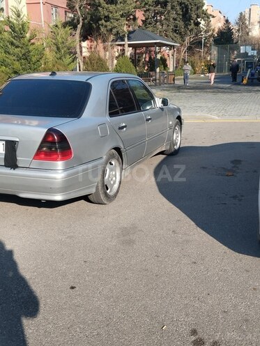 Mercedes C 220 d 1998, 334,000 km - 2.2 л - Bakı
