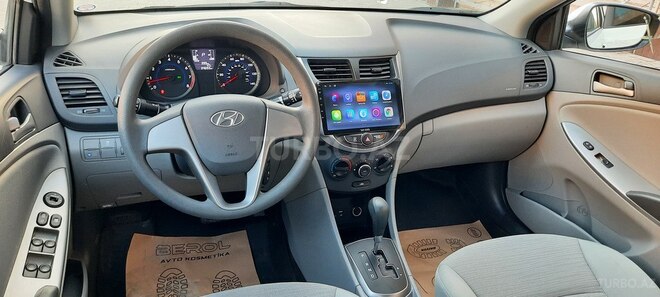 Hyundai Accent 2015, 340,000 km - 1.6 l - Bakı