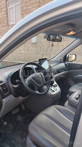 Kia Carnival 2011, 121,000 km - 2.2 л - Bakı