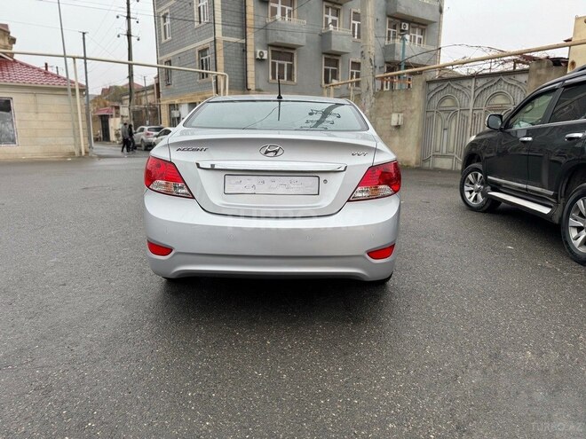 Hyundai Accent 2011, 120,300 km - 1.4 l - Bakı