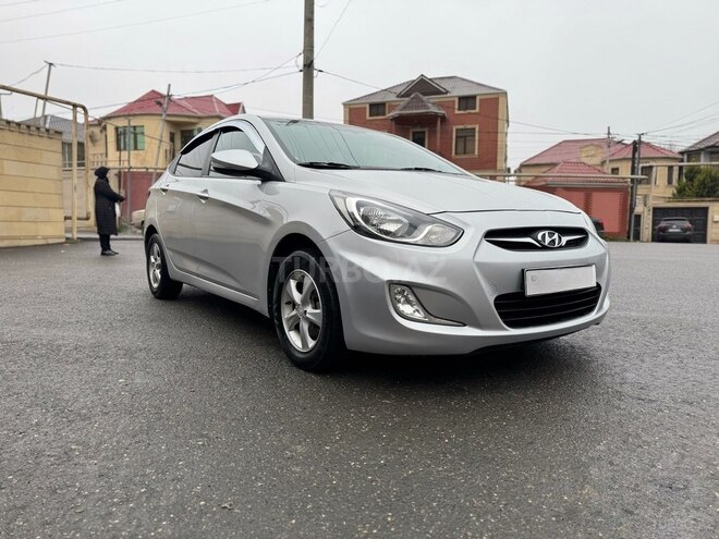 Hyundai Accent 2011, 120,300 km - 1.4 l - Bakı