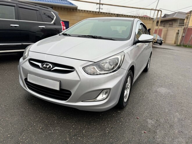 Hyundai Accent 2011, 120,300 km - 1.4 l - Bakı