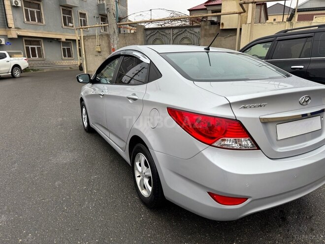 Hyundai Accent 2011, 120,300 km - 1.4 l - Bakı