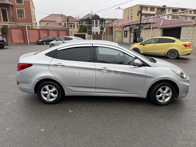 Hyundai Accent 2011, 120,300 km - 1.4 l - Bakı