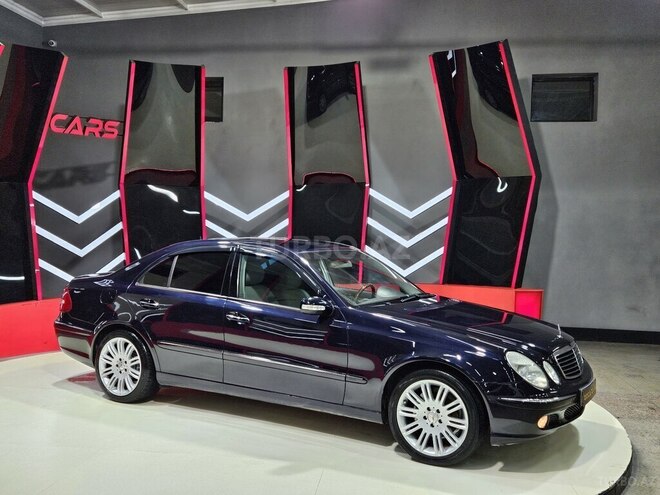 Mercedes E 240 2003, 250,000 km - 2.6 l - Sumqayıt