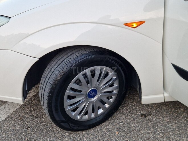 Ford Focus 2001, 275,181 km - 1.8 l - Sumqayıt