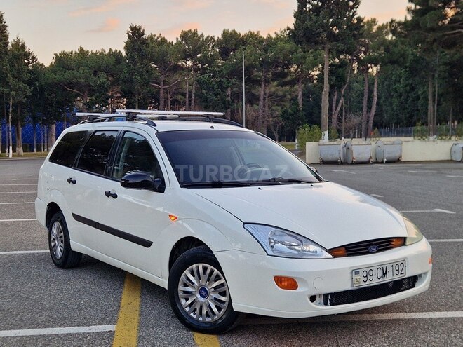 Ford Focus 2001, 275,181 km - 1.8 l - Sumqayıt