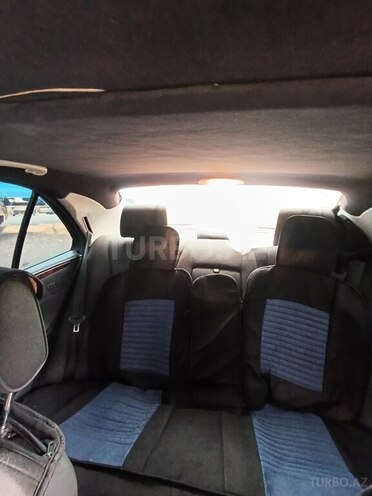 Mercedes E 240 1999, 248,000 km - 2.4 l - Gəncə