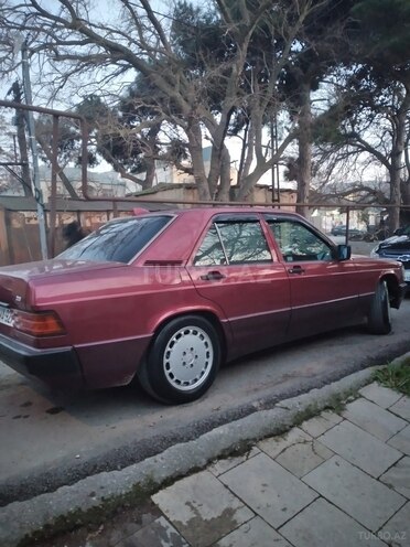 Mercedes E 200 1991, 487,400 km - 2.0 l - Bakı