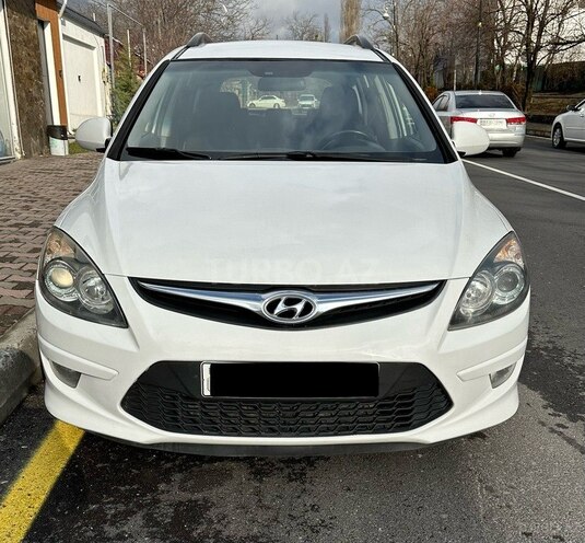 Hyundai i30 2011, 380,000 km - 1.6 l - Bakı